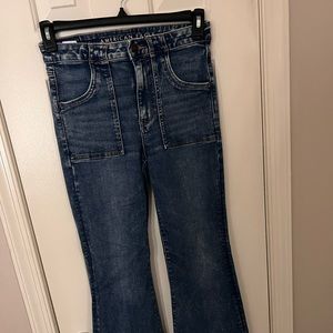 American Eagle 🦅 flare bottoms like new
